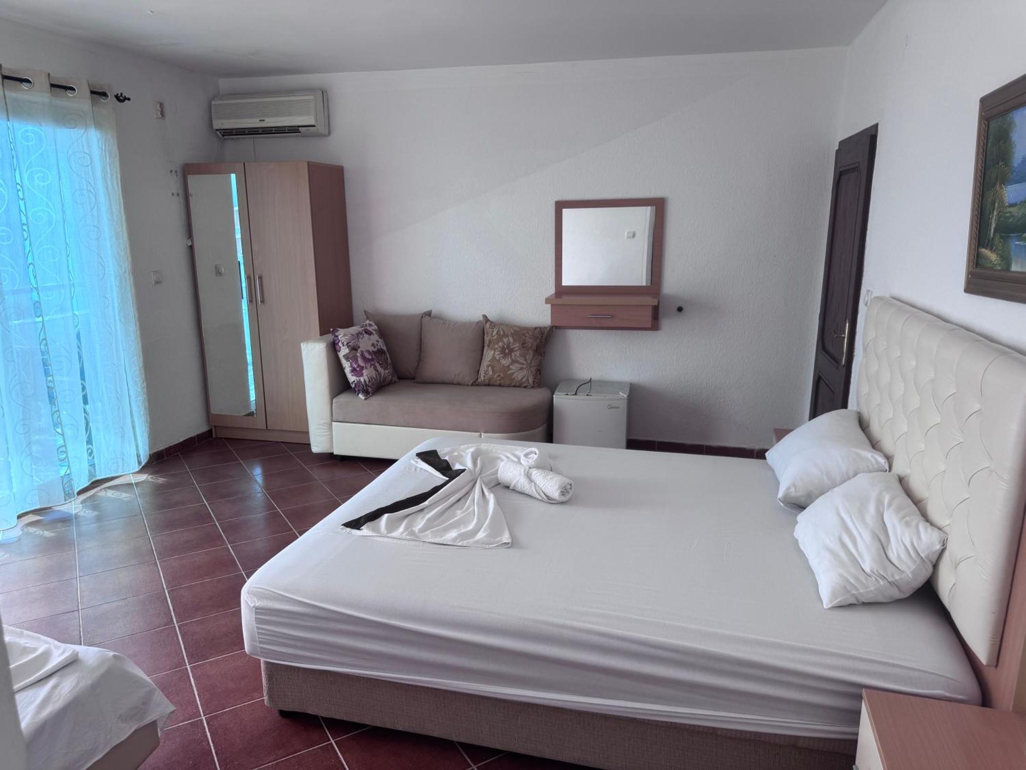 Apartments Monte Ulcinj Esterno foto